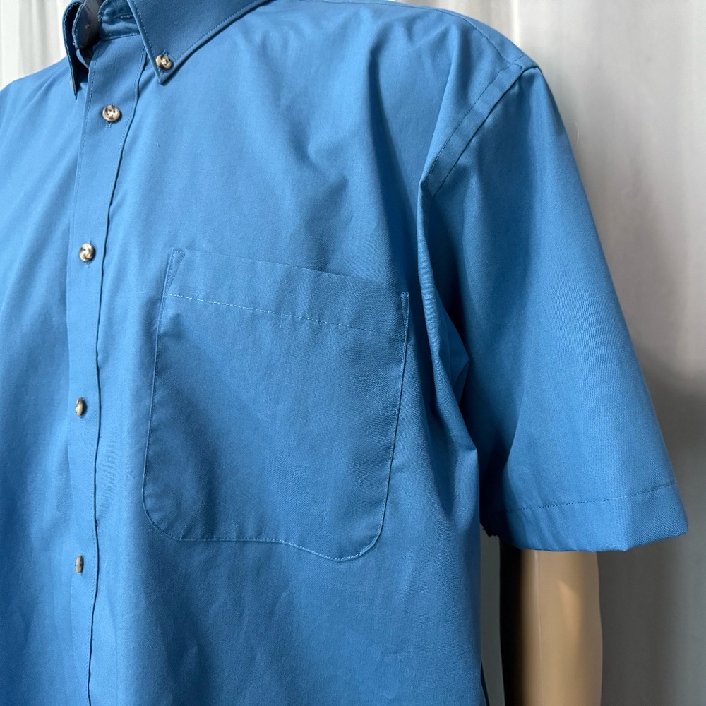 AMERICAN WEEKEND Men’s Short Sleeve Button Down Shirt (Size L) - Picture 6 of 13